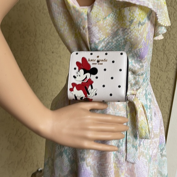 disney x kate spade new york other minnie mouse zip around wallet - Picture 3 of 16